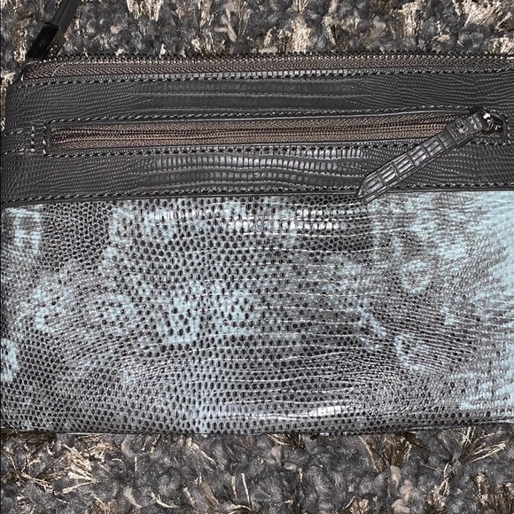 Simply Vera Vera Wang Wristlet - Picture 6 of 7